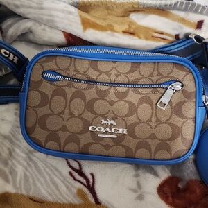 elias belt bag in colorblock signature canvas